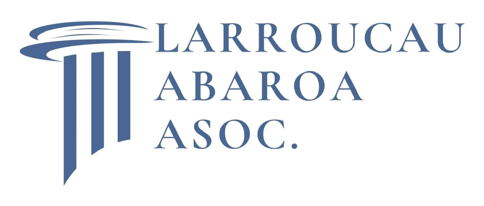 Logo de Larroucau Abaroa